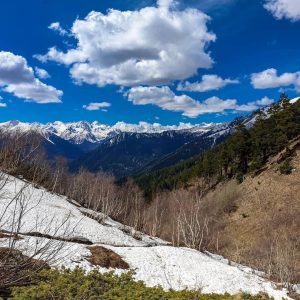 Зимние туры выходного дня в Архызе в декабре